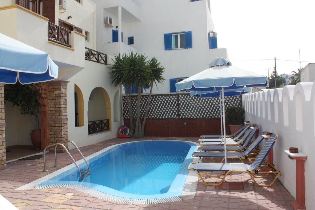 Pension Stella Karterados  Exterior photo